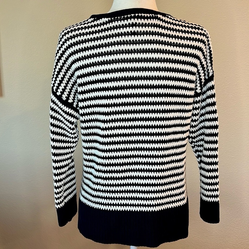 White House Black Market Sweater Black and White Striped Open Knit Size Medium - Picture 7 of 9